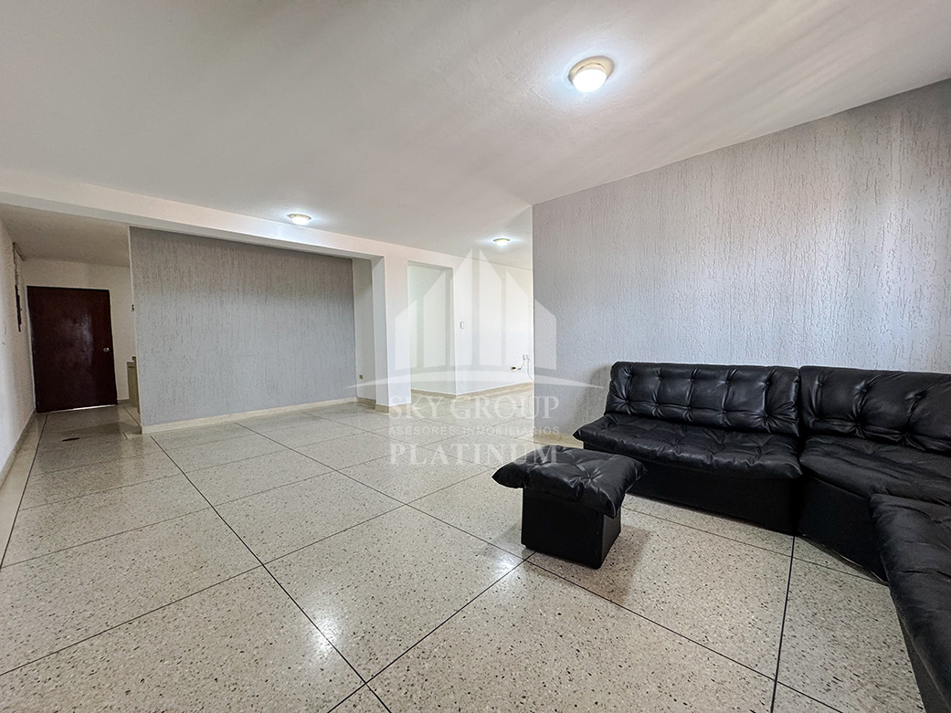 PLA-1931 Apartamento en Alquiler En La Prolongacion Girardot