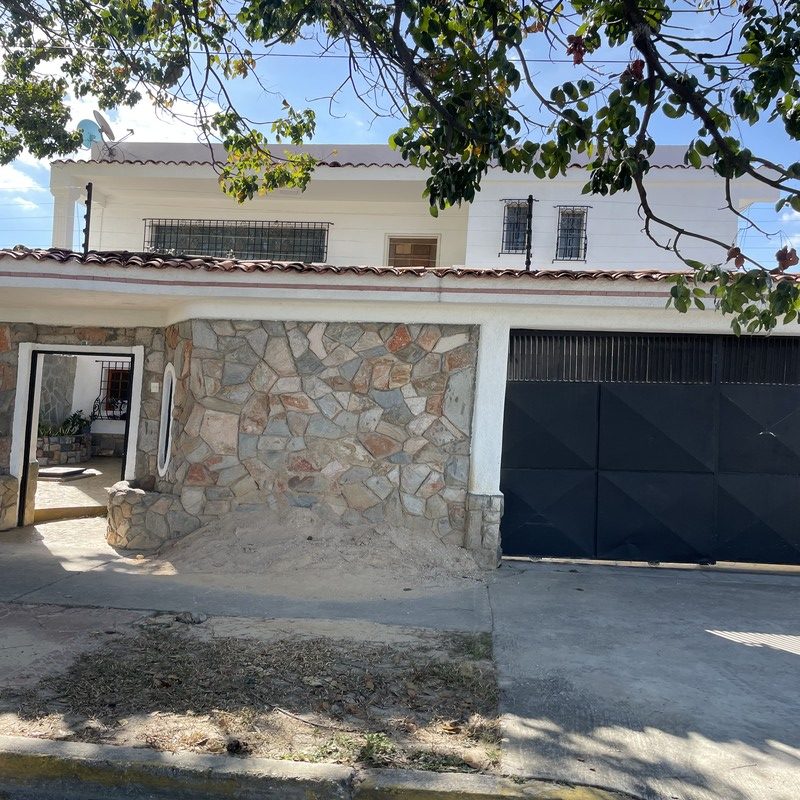 INC-535 Casa en Venta Valle Verde