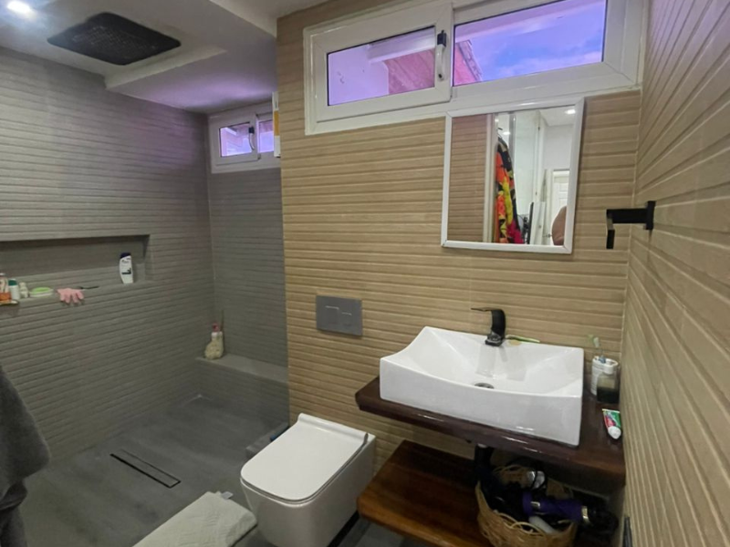 ELBC-566 Casa en Venta Moderna De 2 Plantas En Urbanizacion Privada Caña Verde, Av. Intercomunal - Imagen 11