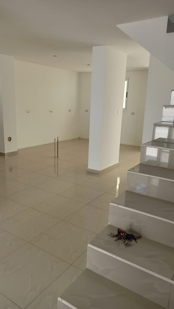 ELBTH-153 Town House en Venta Urbanización Villa Paris - Imagen 10