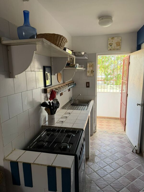 ETPOS-001 Posada en Venta Residencias Los Cayos - Imagen 13