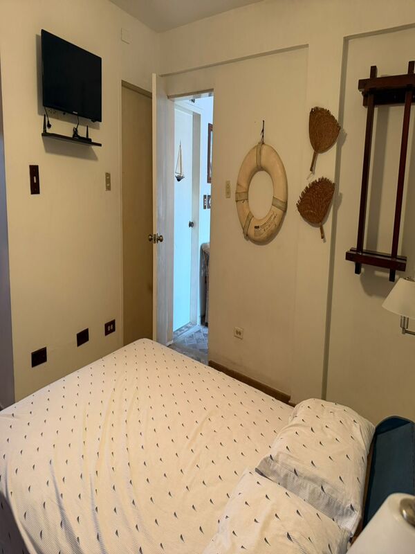 ETPOS-001 Posada en Venta Residencias Los Cayos - Imagen 9