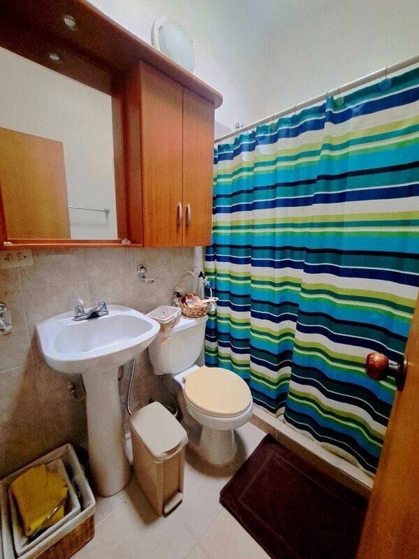 ELBC-657 Casa en Venta Urb. Bella Vista Plaza Piedad Norte Cabudare - Imagen 9
