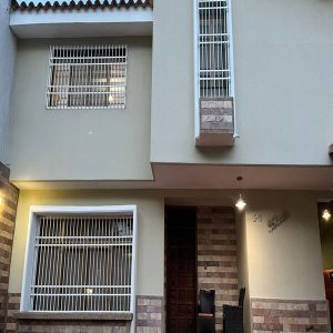 ELBC-642 Casa en Venta Ubicada En Urb. El Pedregal