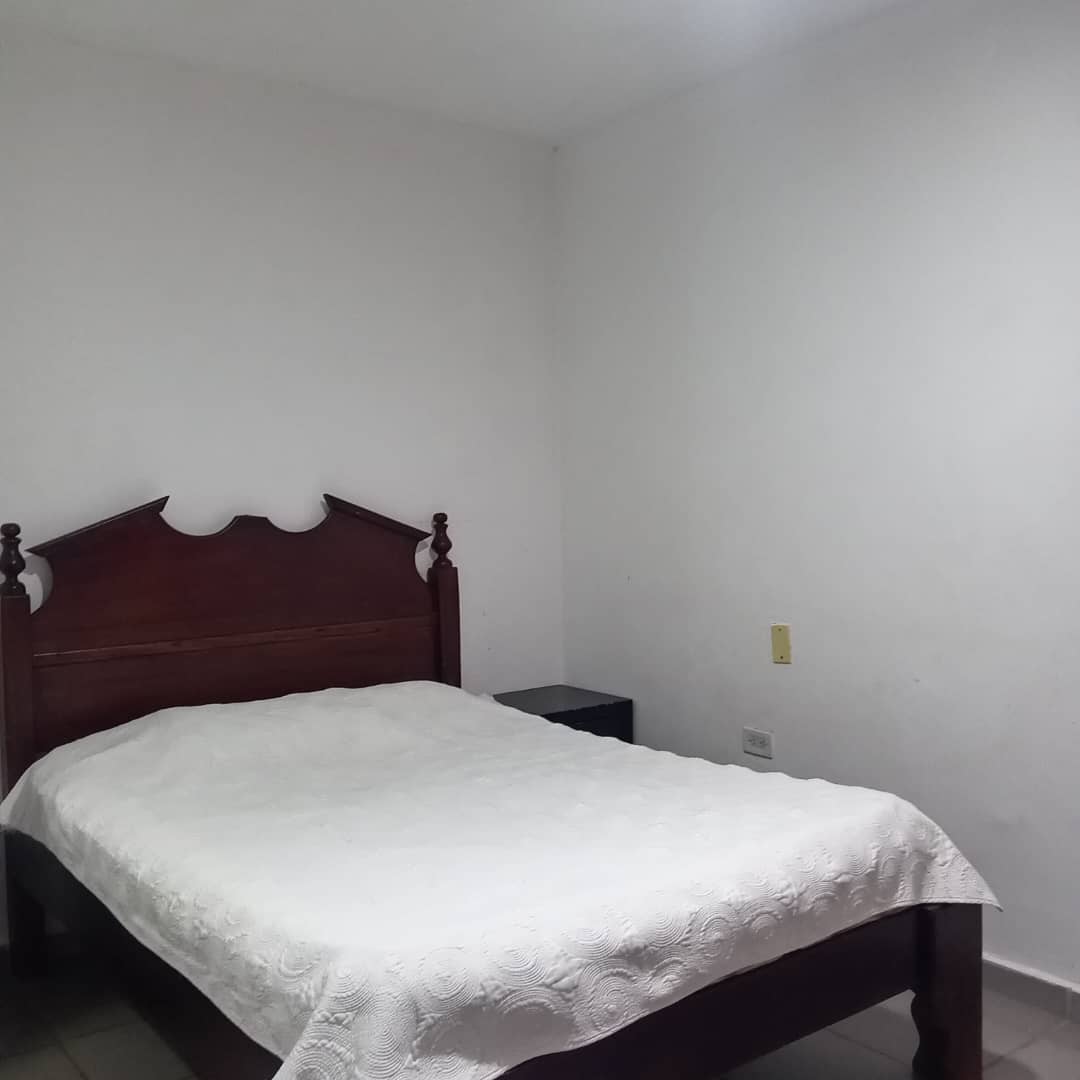 PLA-1960 Apartamento en Venta Conj Res Portal De San Luis Valencia Carretera La Florida - Tocuyito - Imagen 9