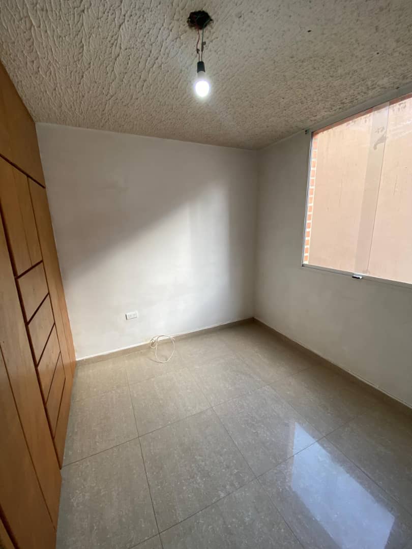 ELBA-337 Apartamento en Alquiler Av Pedro León Torres. - Imagen 12