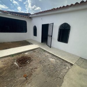 ELBC-669 Casa en Venta Urbanizacion Las Casitas