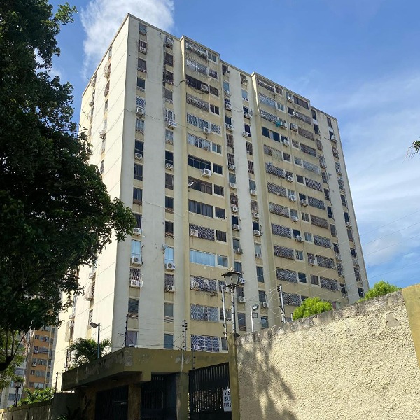 LGA-69 Apartamento en Venta Club Hipico Las Trinitarias