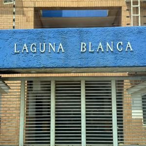 INA-1164 Apartamento en Venta Res Laguna Blanca