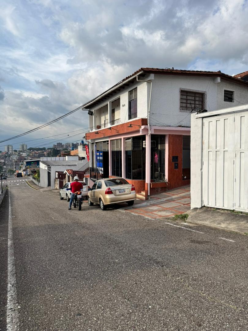 VICC-4 Casa en Venta Propiedad Multiproposito En Barrio Obrero