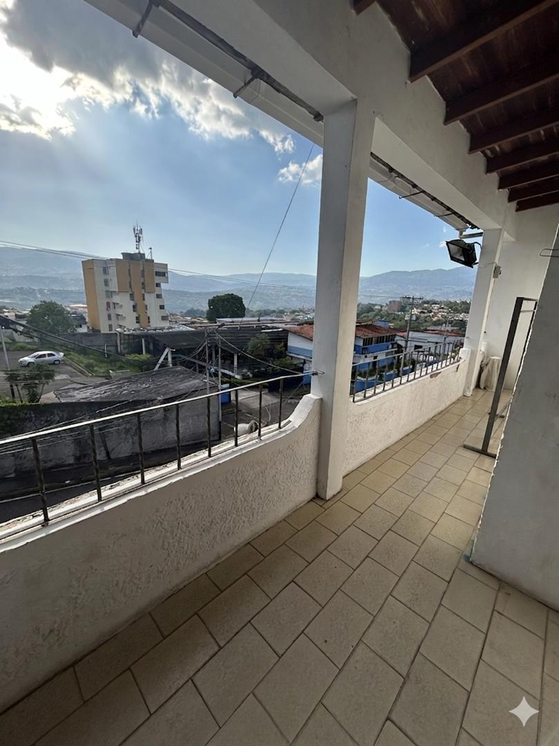 VICC-4 Casa en Venta Propiedad Multiproposito En Barrio Obrero - Imagen 3
