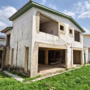 ELC-170 Casa en Venta Urbanización Valles De Camoruco