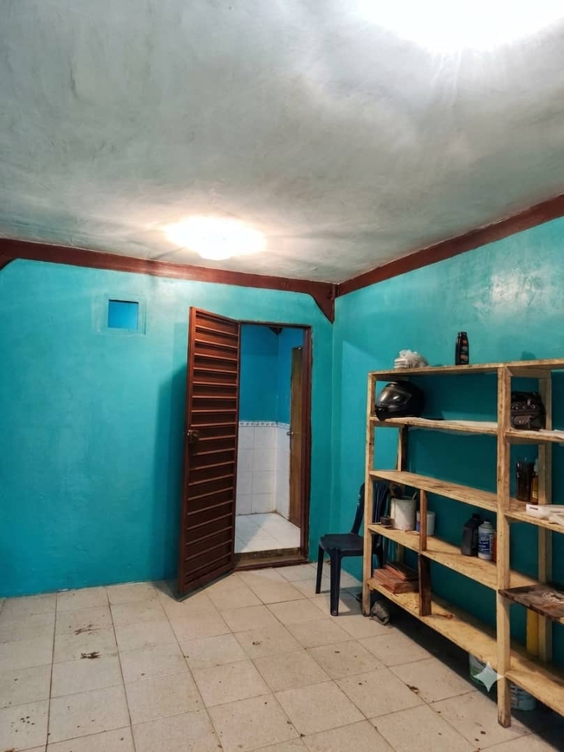 VIBL-11 Local en Alquiler Av. Fuerzas Armadas - Imagen 3