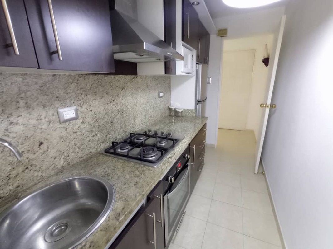 ELBA-381 Apartamento en Alquiler Urbanizacion Las Trinitarias - Imagen 2