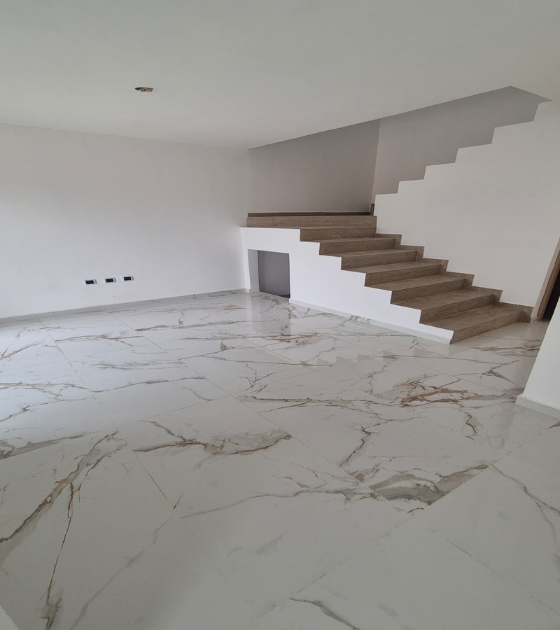 INTH-299 Town House en Venta Res, Cumbres De La Esmeralda - Imagen 9