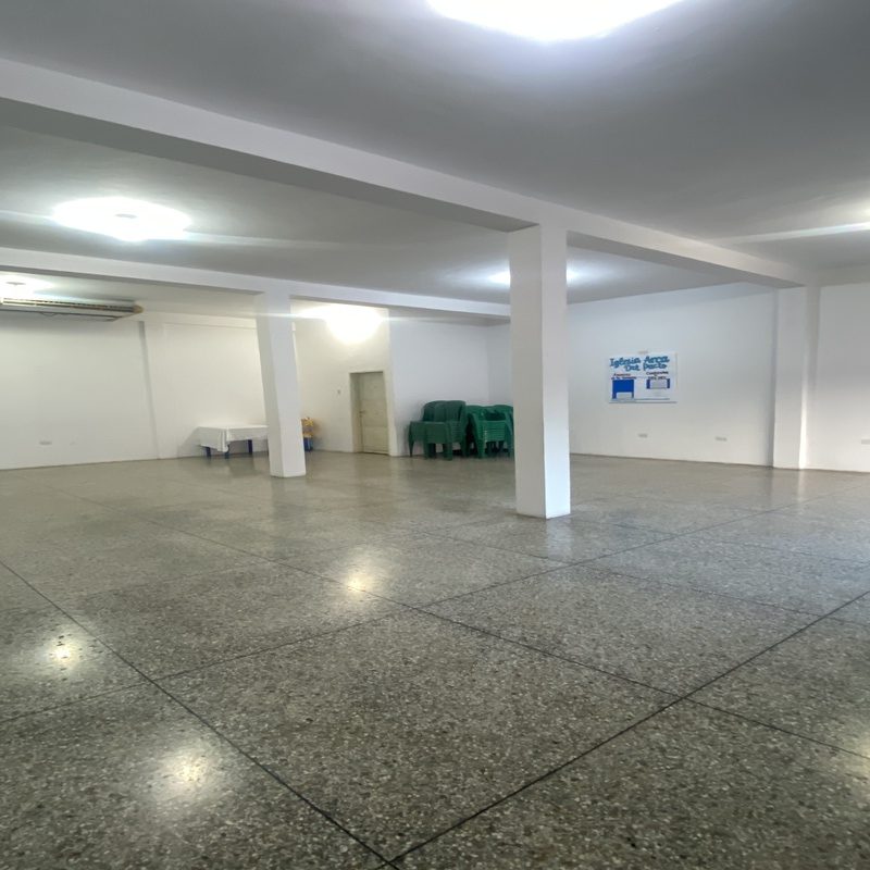 ELBL-195 Local en Alquiler Centro Avenida 8 Calle 2 - Imagen 3