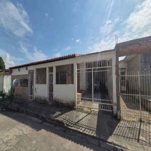 ELC-172 Casa en Venta Urbanizacion Calicanto