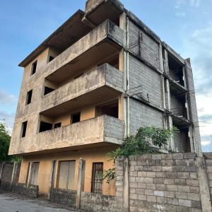 ELBED-111 Edificio en Venta Monay