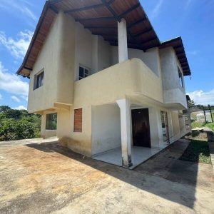 ELBTH-173 Town House en Venta Chalet Las Cuibas Iii
