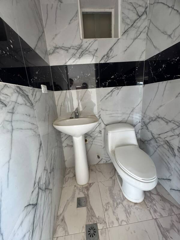 ELBTH-173 Town House en Venta Chalet Las Cuibas Iii - Imagen 5