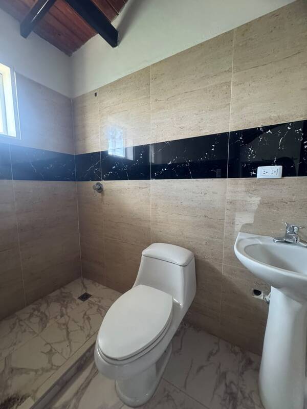 ELBTH-173 Town House en Venta Chalet Las Cuibas Iii - Imagen 8