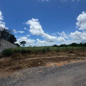 ELBT-98 Terreno en Venta Urbanización El Trapiche
