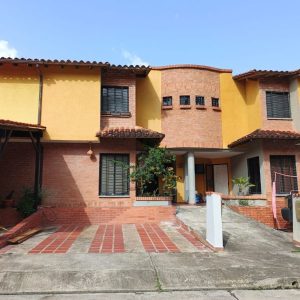ELTH-55 Town House en Venta Conjunto Habitacional Terrazas De San Diego