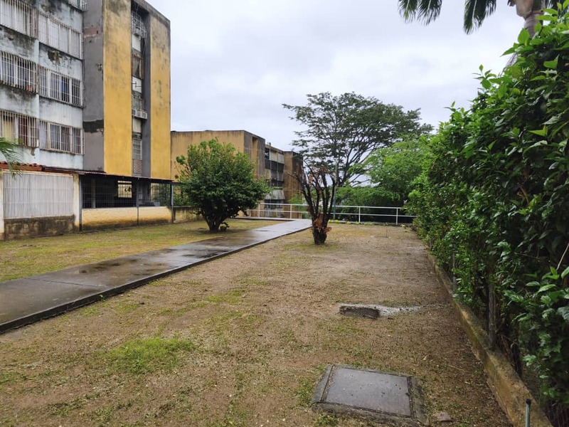 ELBA-397 Apartamento en Alquiler Urbanizacion La Mora - Imagen 3