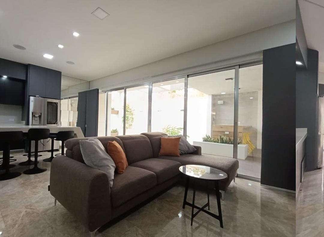 INTH-307 Town House en Venta Conj. Cumbres De Guataparo - Imagen 6
