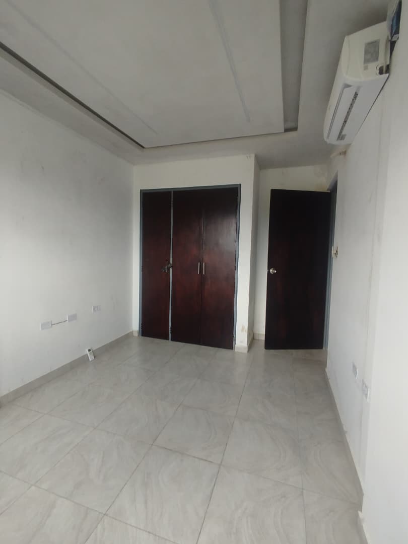 INTH-310 Town House en Venta Conj. Res. Villa Serena San Diego - Imagen 10