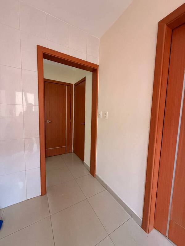 ELBTH-192 Town House en Venta Urbanizacion Villa París A - Imagen 7