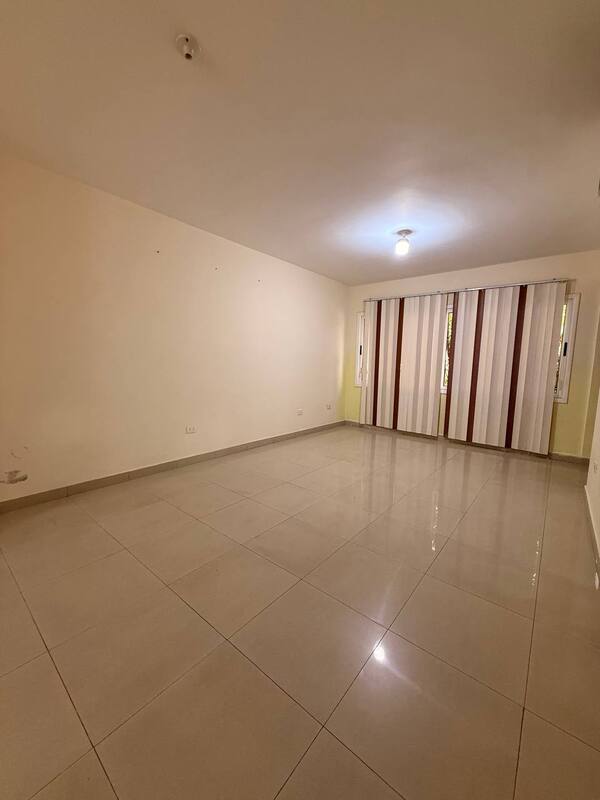 ELBTH-192 Town House en Venta Urbanizacion Villa París A - Imagen 8