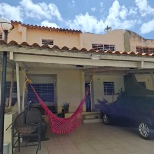 LGTH-19 Town House en Venta Oportunidad