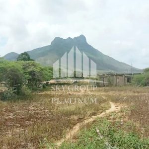 PLT-261 Terreno en Venta Con Bienhechuría En Jamaica, Falcón