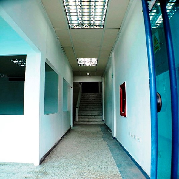 PLL-356 Local en Alquiler Comercial # Gp-14 Con Oficina Y Depósito - Imagen 6