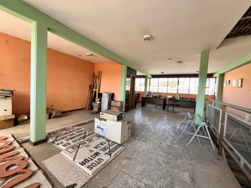 ELBL-056 Local en Venta Comercial Zona Repuestera - Imagen 5