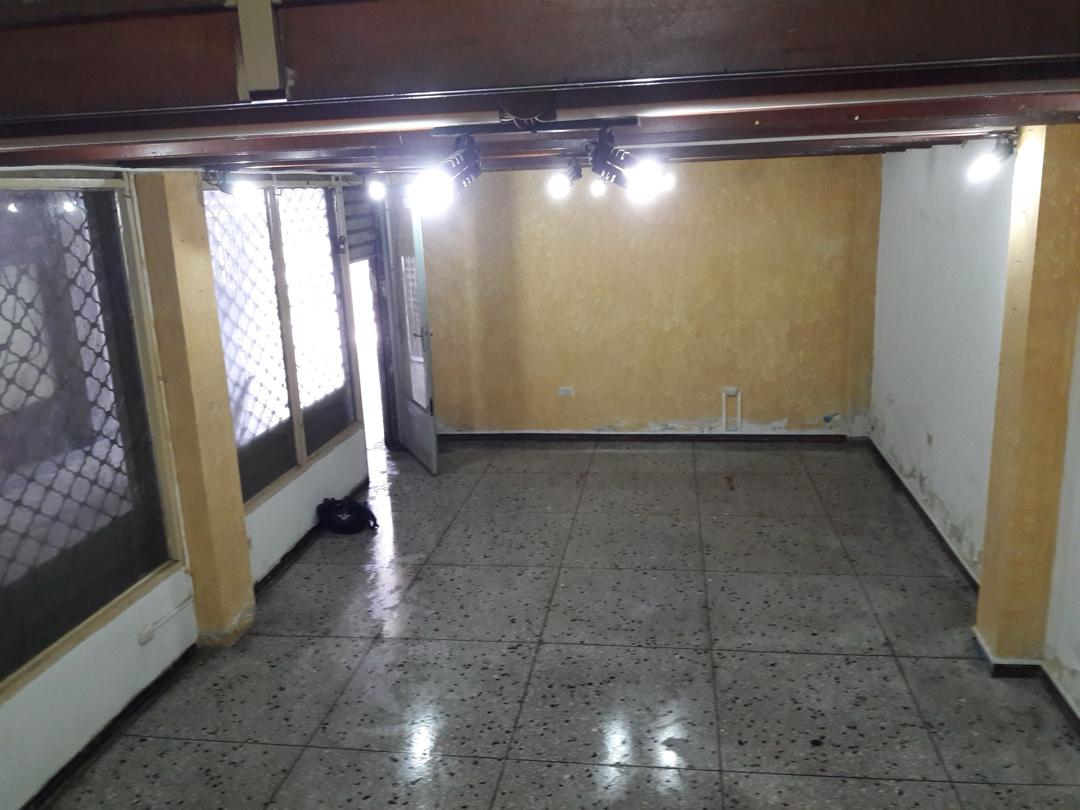 VIL-047 Local en Venta Comercial En Puerto Cabello Calle Sucre