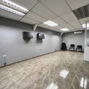 ELBOF-034 Oficina en Alquiler Cubículo Para Oficina Privado