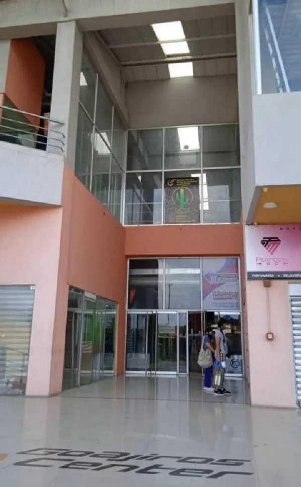 PLL-388 Local en Alquiler Cc Goajiro Center Piso 1 - Imagen 3