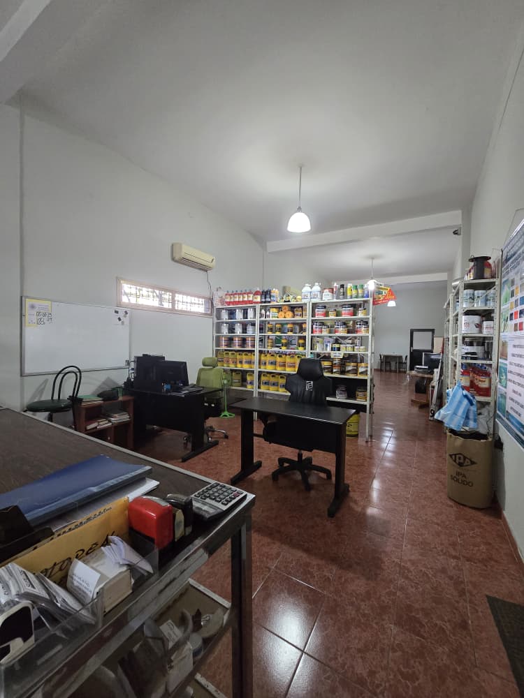 ELL-062 Local en Venta Comercial/galpón En Av. Bolívar Oeste De Maracay - Imagen 2