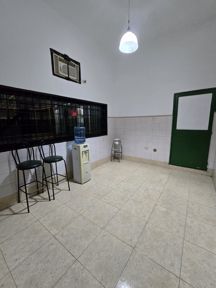 ELL-062 Local en Venta Comercial/galpón En Av. Bolívar Oeste De Maracay - Imagen 8