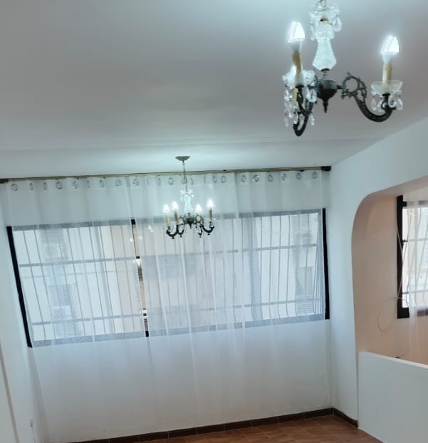 VIA-098 Apartamento en Alquiler Res. Parque Napoli - Imagen 3