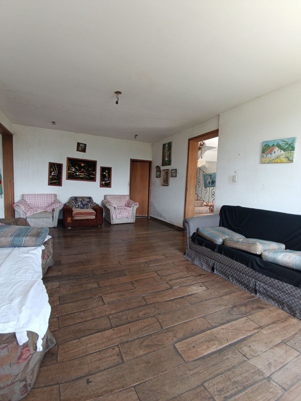 ELBC-453 Casa en Venta Urb El Pedregal Ii, Zona Este Barquisimeto, Lara - Imagen 4
