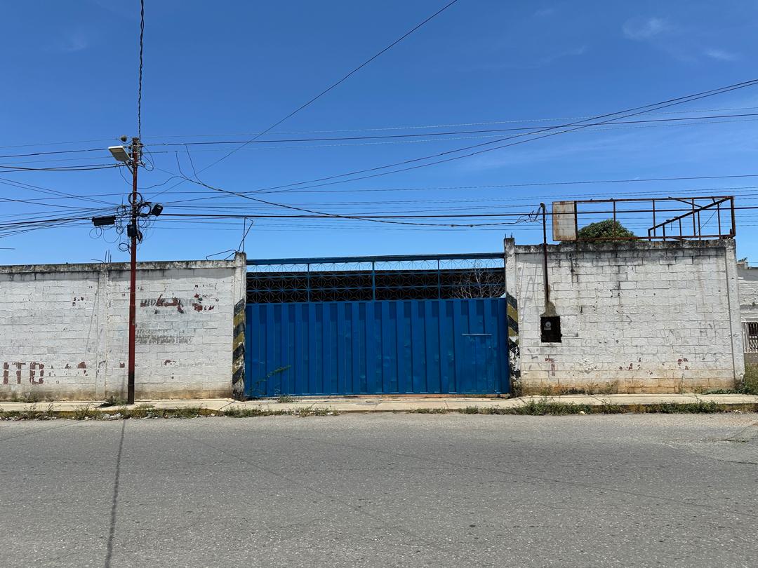 LGT-009 Terreno en Venta Comercial
