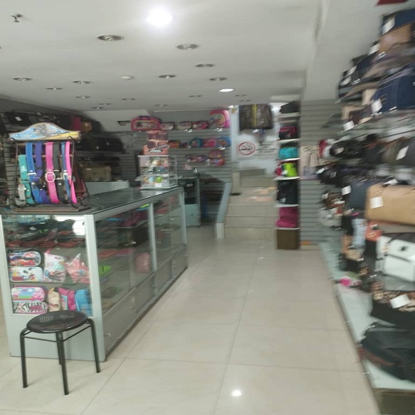 VIL-094 Local en Alquiler Cc Metropolis Shopping Center - Imagen 2