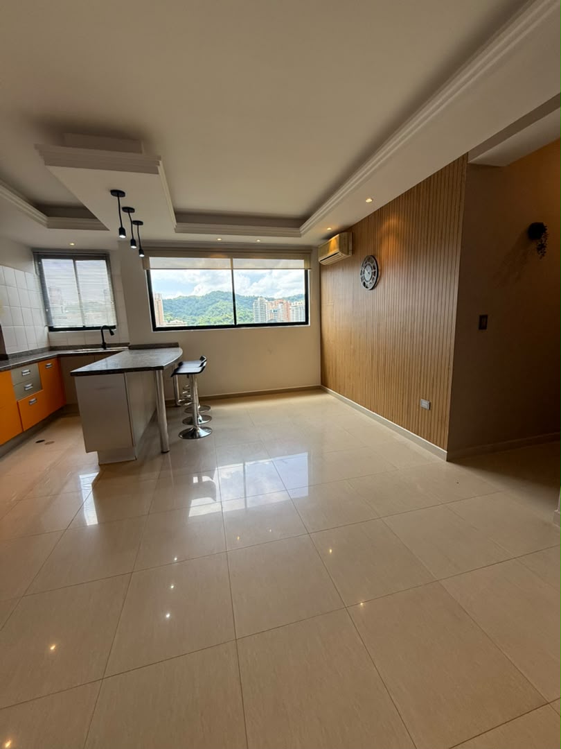 INA-1250 Apartamento en Venta Res. Araks - Imagen 12