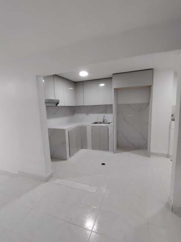 INA-1252 Apartamento en Alquiler Res Valle Fresco Iii - Imagen 5