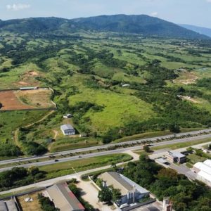 ELBT-113 Terreno en Venta Carretera Cimarron Andresote