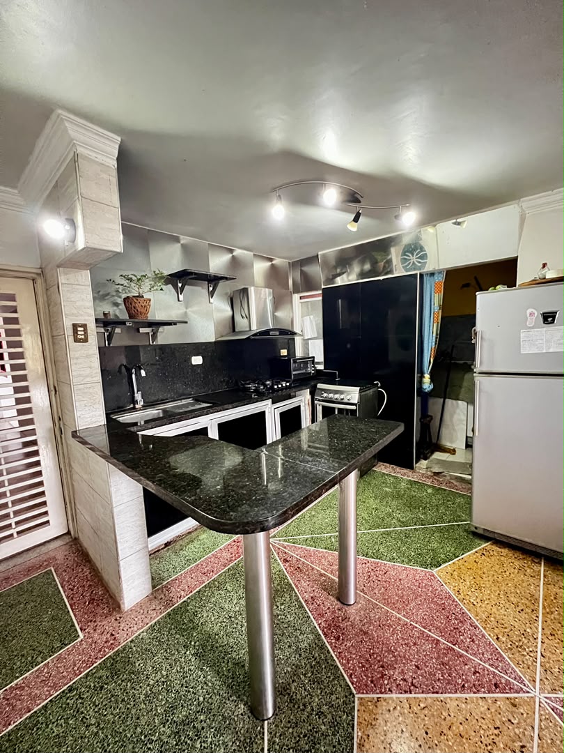 INA-1255 Apartamento en Venta La Abadia 3 - Imagen 10