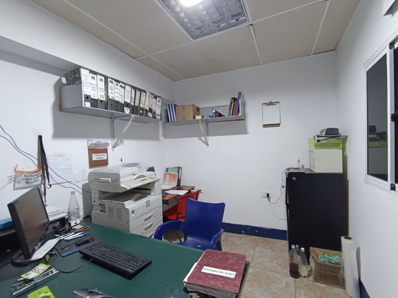 ELBL-030 Local en Venta Zona Repuestera Centro Oeste De Barquisimeto, Lara - Imagen 9